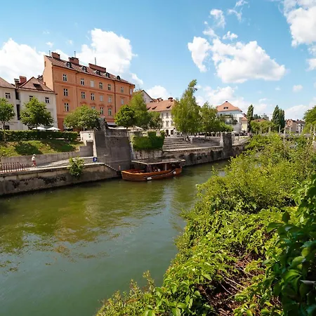 Riverside Lux Apartment Ljubljana
